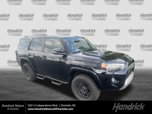 Used 2024 Toyota 4Runner TRD Off-Road Premium w/ Moonroof Package AWD/4WD image 1