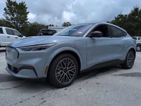 New 2026 Ford Mustang Mach-E Premium RWD image 7