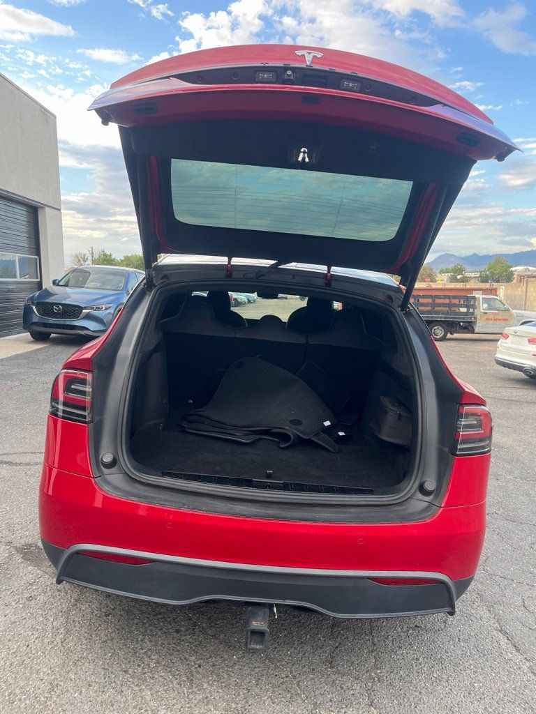 Used 2023 Tesla Model X AWD/4WD image 9