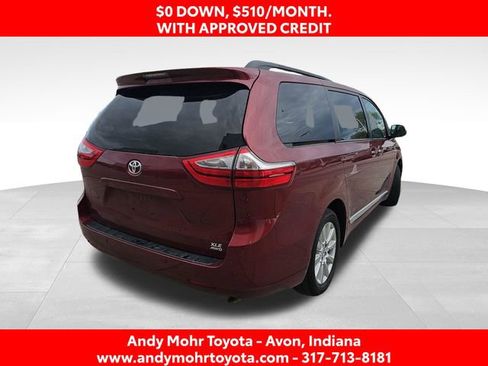 Used 2017 Toyota Sienna XLE Premium image 7