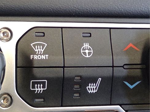 Used 2025 Jeep Wrangler Unlimited Rubicon image 22