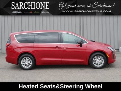 New 2027 Chrysler Pacifica Select