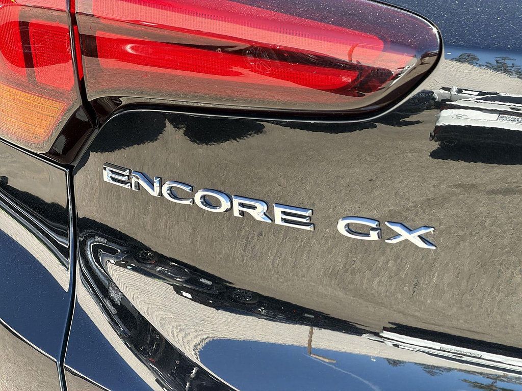 Used 2023 Buick Encore GX Preferred w/ Cold Weather Comfort Package FWD image 29