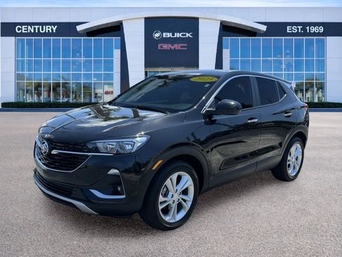 Used 2023 Buick Encore GX Preferred w/ Cold Weather Comfort Package FWD image 7