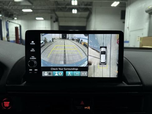 Used 2024 Honda Pilot TrailSport image 26