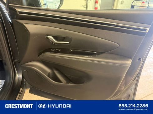 Used 2023 Hyundai Tucson Limited AWD/4WD image 28