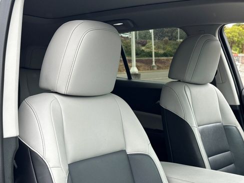 Used 2024 Honda Prologue Touring image 35