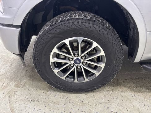 Used 2020 Ford F150 XLT w/ Equipment Group 302A Luxury image 9