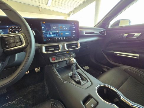 New 2025 Ford Mustang Premium image 13