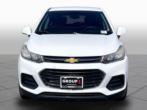 Used 2018 Chevrolet Trax LS FWD image 4