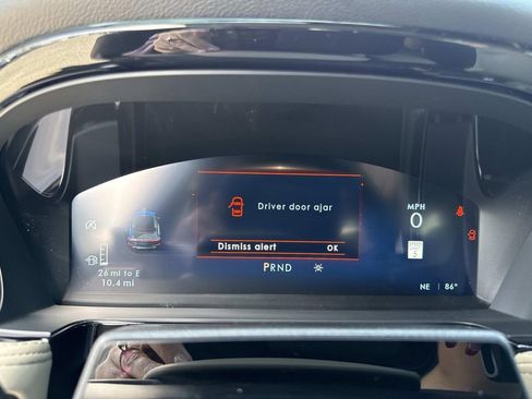 New 2026 Lincoln Corsair Reserve image 28