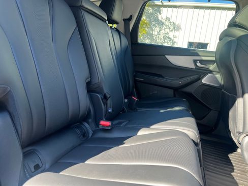 Certified 2025 Acura MDX w/ Technology Package image 29