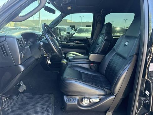 Used 2004 Ford F250 Harley-Davidson AWD/4WD image 11