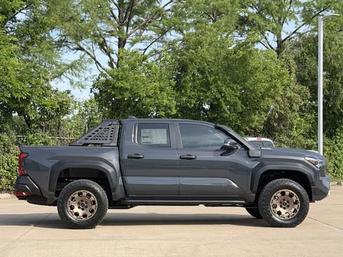 New 2026 Toyota Tacoma 4x4 Double Cab Hybrid image 3