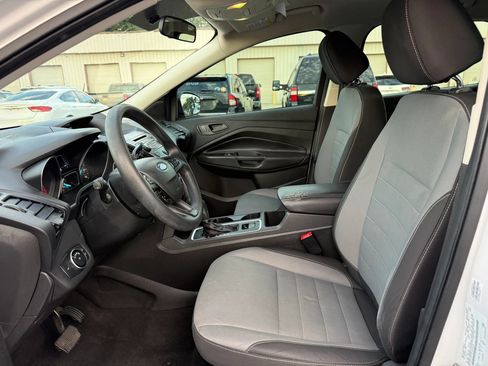 Used 2017 Ford Escape S FWD image 2