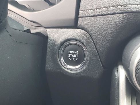 Used 2023 Toyota RAV4 XLE image 40