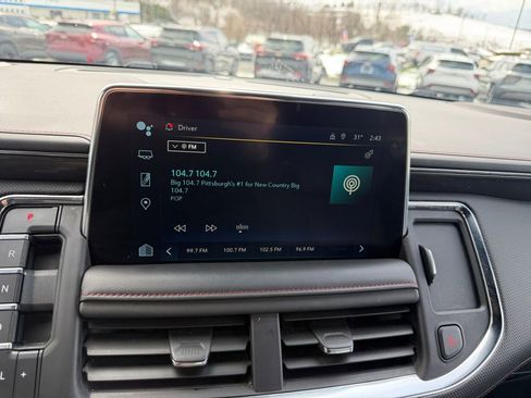 Used 2024 Chevrolet Suburban RST w/ Luxury Package image 17