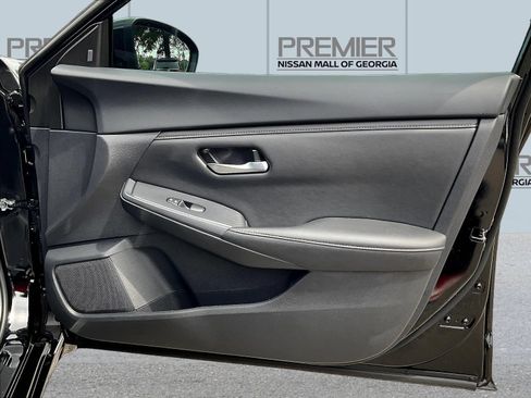 Certified 2025 Nissan Sentra SV FWD image 28