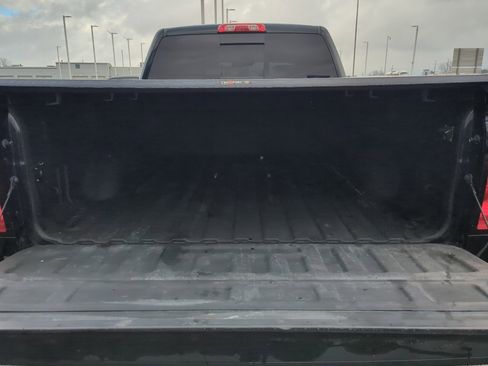 Used 2018 Chevrolet Silverado 2500 High Country w/ Duramax Plus Package image 42