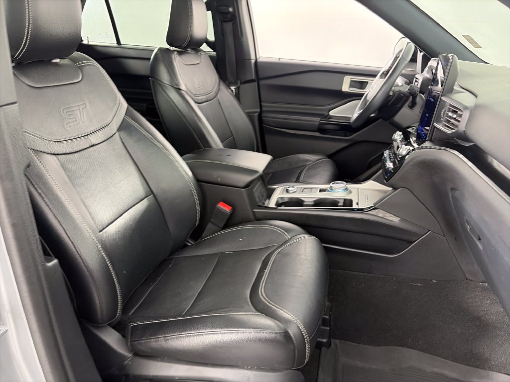 Used 2023 Ford Explorer ST w/ Equipment Group 401A AWD/4WD image 32