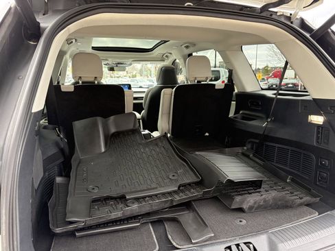 Used 2025 Lincoln Aviator Reserve w/ Equipment Group 201A image 20