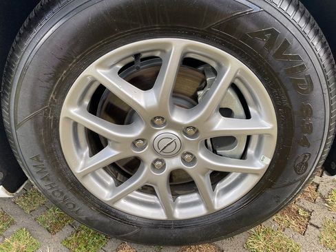 Used 2026 Chrysler Pacifica Select FWD image 27