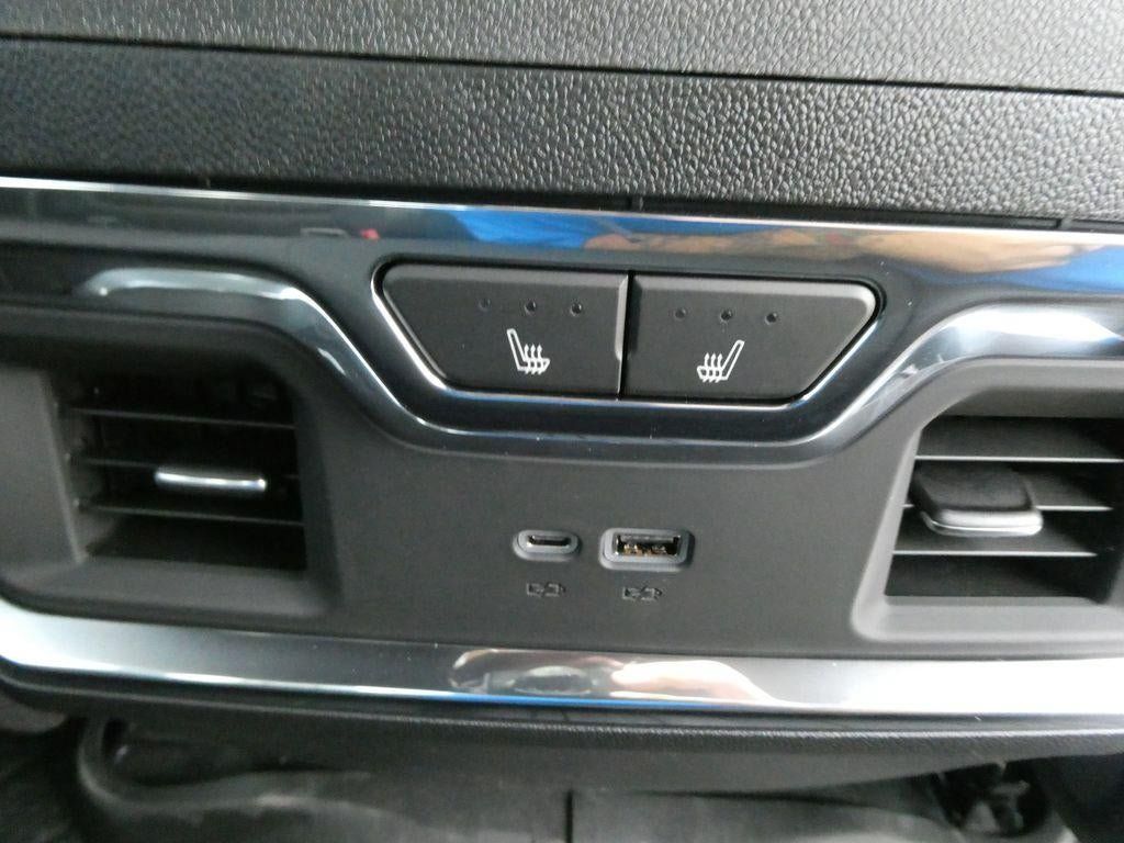 New 2026 Chevrolet Silverado 1500 High Country AWD/4WD image 19