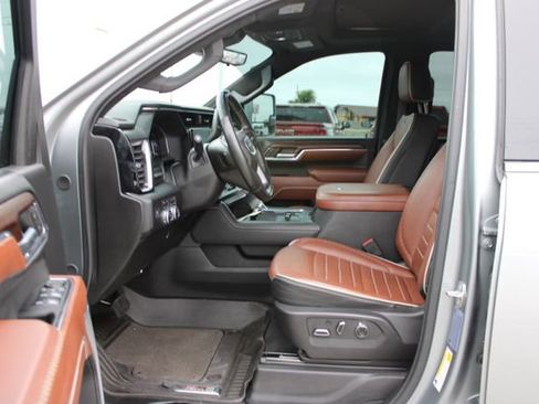 Used 2024 GMC Sierra 2500 Denali Ultimate w/ Max Trailering Package AWD/4WD image 14