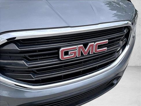 Used 2020 GMC Terrain SLE w/ LPO, Floor Liner Package image 28