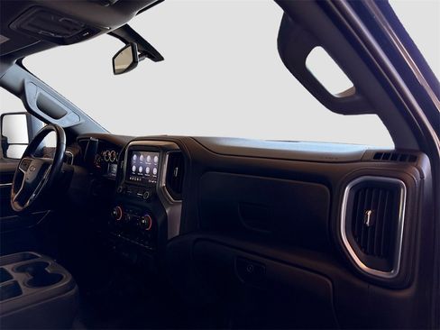 Used 2022 Chevrolet Silverado 2500 LTZ image 27