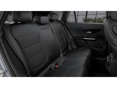 New 2026 Mercedes-Benz GLC 300 GLC 300 image 5