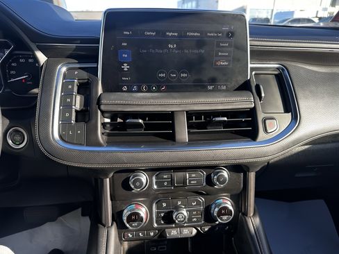 Used 2021 GMC Yukon AT4 w/ AT4 Premium Plus Package image 16