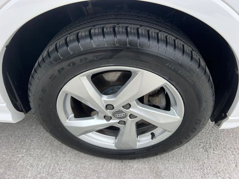 Used 2020 Audi Q3 2.0T Premium w/ Convenience Package image 12