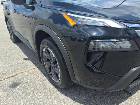 Used 2026 Nissan Rogue SV FWD image 22