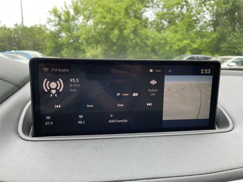 Used 2023 Acura MDX SH-AWD w/ Technology Package image 17