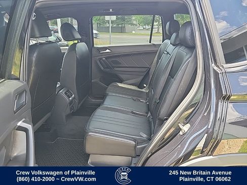 Certified 2024 Volkswagen Tiguan SE R-Line AWD/4WD image 14