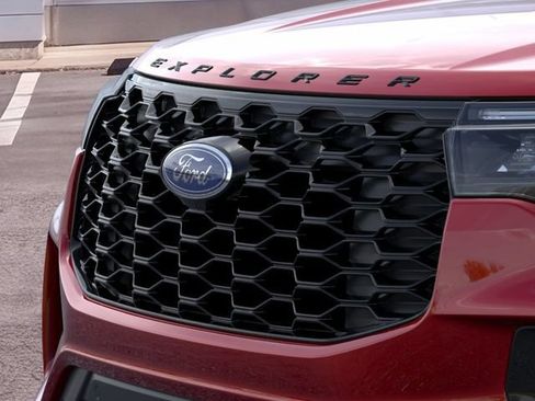New 2026 Ford Explorer ST-Line w/ ST-Line Street Pack AWD/4WD image 20