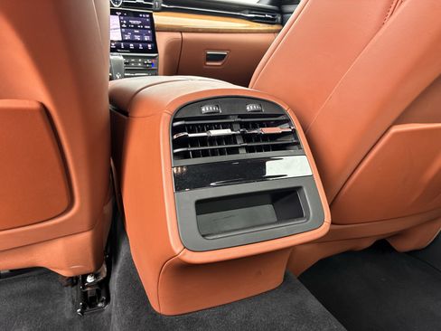 Used 2021 Maserati Quattroporte S GranLusso image 33