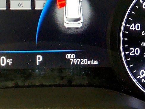 Used 2021 Toyota Sienna Platinum FWD image 17