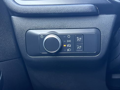 Used 2021 Ford Escape S image 15