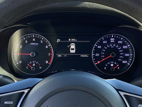 Used 2024 Kia Forte LXS image 14