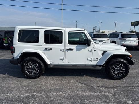 New 2025 Jeep Wrangler Sahara image 10