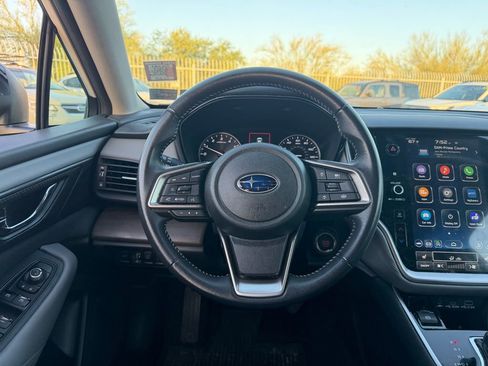 Used 2023 Subaru Outback Premium AWD/4WD image 8