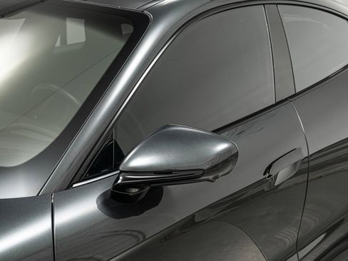 Used 2021 Porsche Taycan Turbo S image 37