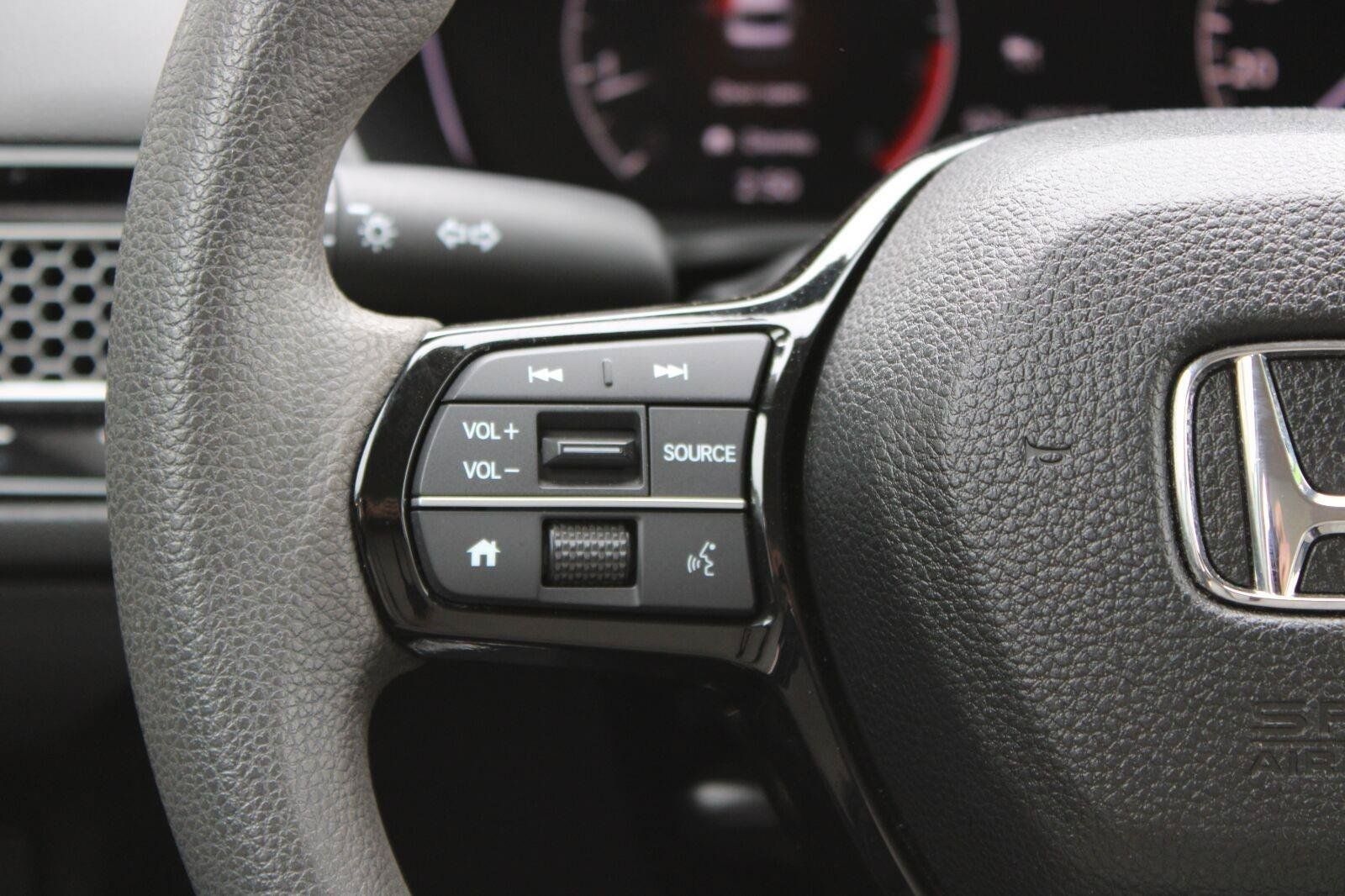 Used 2024 Honda Civic LX image 27