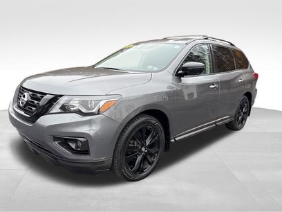 Used 2018 Nissan Pathfinder SL w/ Midnight Edition Package