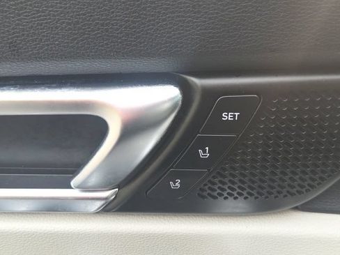 Used 2022 Kia Telluride SX FWD image 24