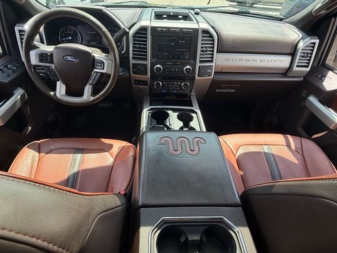 Used 2019 Ford F250 King Ranch w/ King Ranch Ultimate Package AWD/4WD image 16