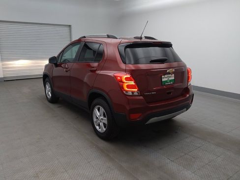 Used 2022 Chevrolet Trax LT w/ Driver Confidence Package AWD/4WD image 5