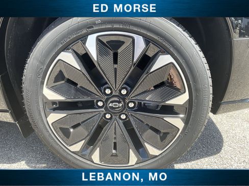 Used 2024 Chevrolet Blazer EV RS image 33